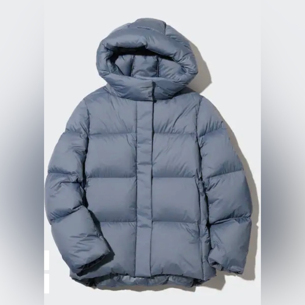 NWT Uniqlo Womens Puffer Jacket Medium